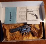S&W 686 CS-1 box.jpg