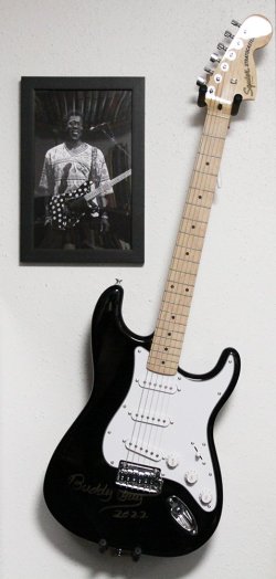 BuddyGuyStrat.jpg