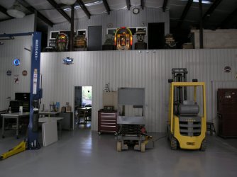 auto shop3.jpeg