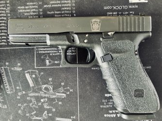 Glock 21 (1).jpg