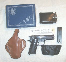S&W 9mm model 59  serial A664091.jpg