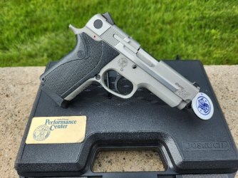 Shorty 45 gun case.jpg
