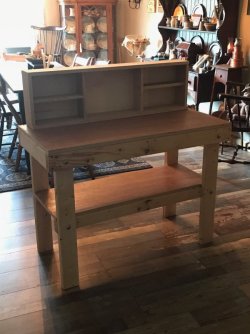 Workbench-0.jpg