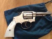 gun1.jpg