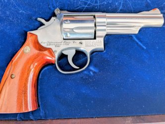 S&W 66-1 1980-a.jpg