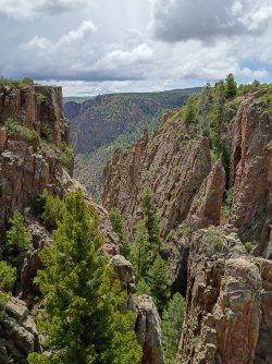 Black-Canyon_from-north-rim-4.jpg