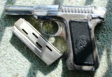 .32 Savage 1907.JPG