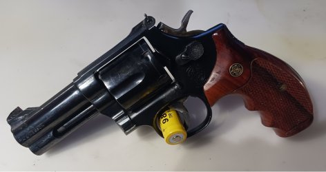 586.jpg