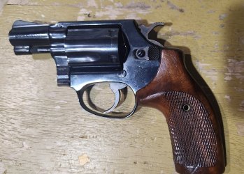 S&W 1..jpg