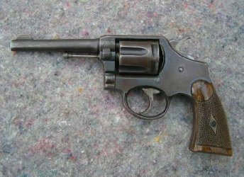 Armas Garantazadas 1924 Eibar Spain.jpg