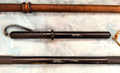 baton2.jpg baton2.jpg
