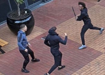 Machete Ban Victoria 1.jpg