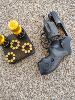 43C with speed loaders.jpg