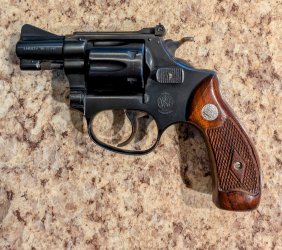 22-32 Kit Gun.jpg