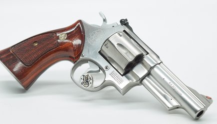 S&W 629-1 4%221094.jpg