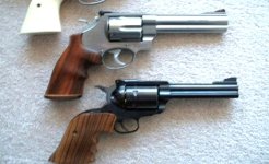 .44 mag guns 003.jpg