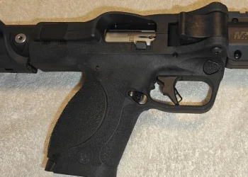 FPC22 Grip 02.webp