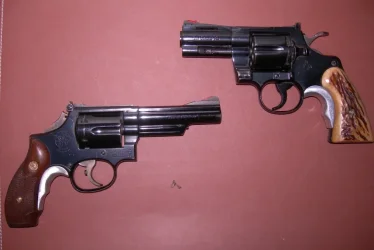 Colt Python 3in and S&W M-19 custom 4in - compressed.webp