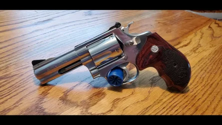 S&W mod 60-4 3 inch-02.webp