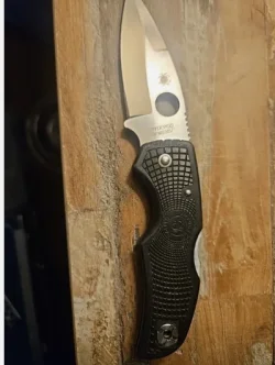 SPYDERCO..webp