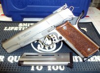 SW1911_9mm_l.jpg