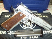 SW1911_9mm_r.jpg