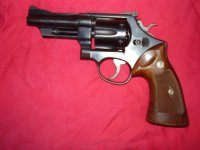 gun 001.jpg