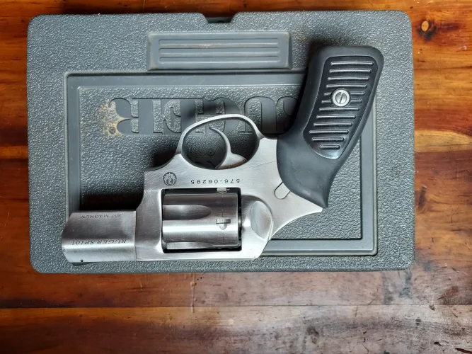 For Sale - FS/FT Ruger GP100 SP101 Security Six P89 CZ75 Pre B | Smith ...