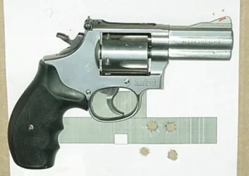 S&W696-44spl.webp S&W696-44spl.webp