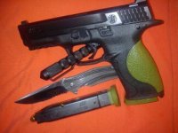 m&p40.jpg