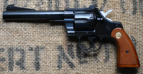 Colt Offocer's Model Special, 1950 001.webp Colt Offocer's Model Special, 1950 001.webp