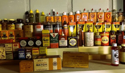 oil cans 2.webp oil cans 2.webp