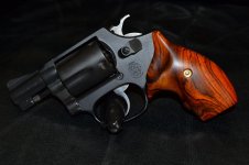 Esmeralda Grip Resized1.jpg