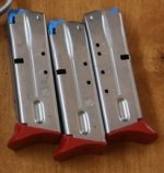 Red mag bases for 4013.jpg