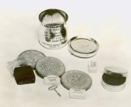 C_Ration_B_unit_(1941)_with_contents.jpg