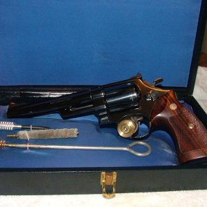 January 1957 5 screw 44 magnum Hand Ejector