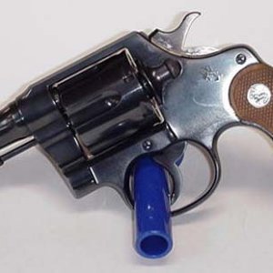 New Service 4 inch .38 special with lanyard loop and rack number on butt of 295. Shipped to Texas Department of Public Safey.
Colt letter advises 40 i