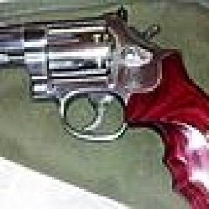 686+   2.5 inch barrel

Advised it is a dash-5 with a floating firing pin