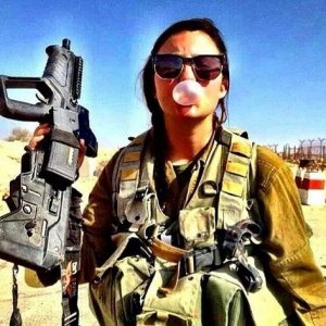 Bubblegum Tavor