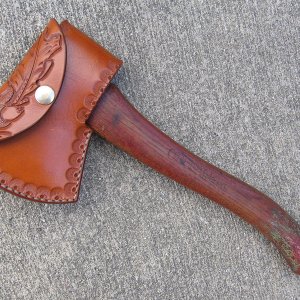 Custom sheath made by Alex of American Classic Gunleather (05CarbonDRZ on the forums)