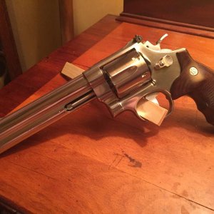 M629-4 Classic SS 44 Magnum 1993-1994 With Altamont Round Butt Grips