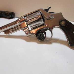 IMG 0586 5" Triple Lock 44 Serial #2187 Project Restoration Gun