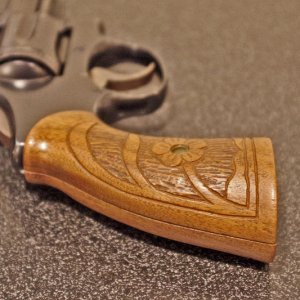 1902 right grip