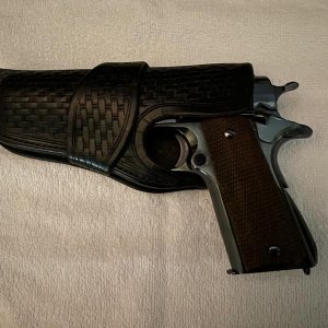 98633F8A 8393 47DF AAF9 09C9D102C6B1

Kluge Sunday Scabbard