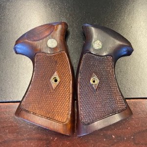 S&W Factory COKE Grips