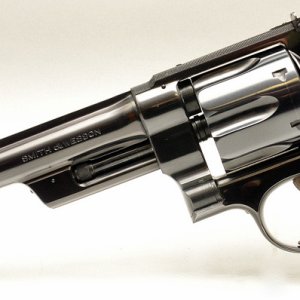 .357 Magnum with Tuskoid stocks