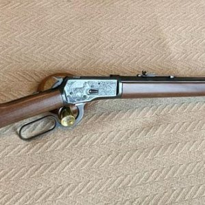 Winchester 1892 Deluxe