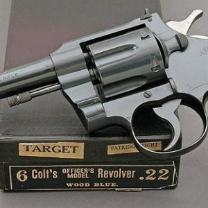 1943 Colt Officers Model 22 with box