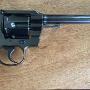 Colt Officers Model Target 38 2nd Issue shipped 1915 (right)