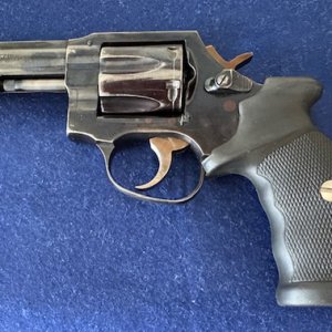 Manurhin MR 73 4 inch 357 fixed sights. This gun is from late 1970's early 1980s.Grips are Trausch from France